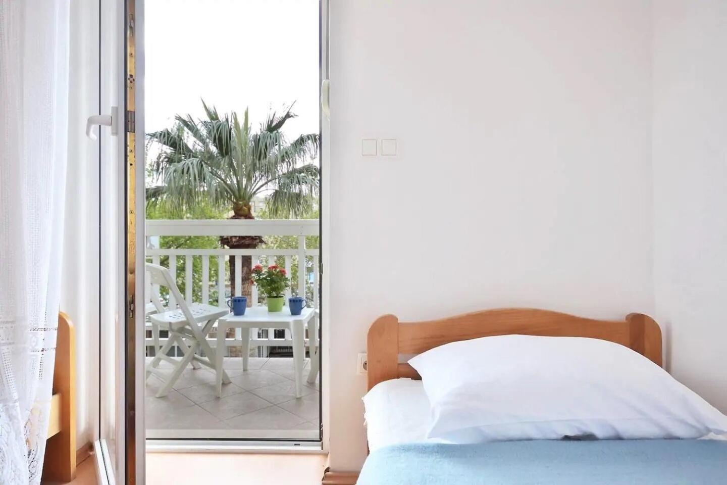 Apartment Toma Omiš Eksteriør billede