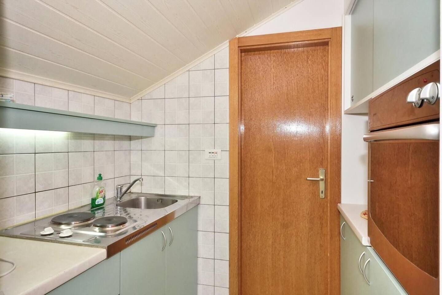 Apartment Toma Omiš Eksteriør billede
