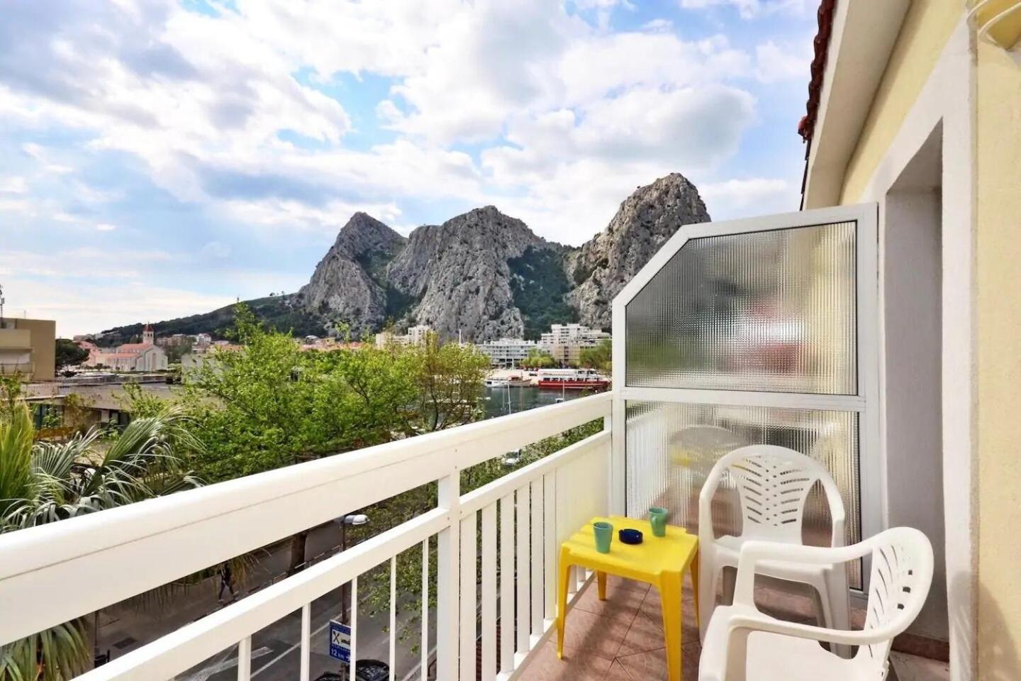 Apartment Toma Omiš Eksteriør billede